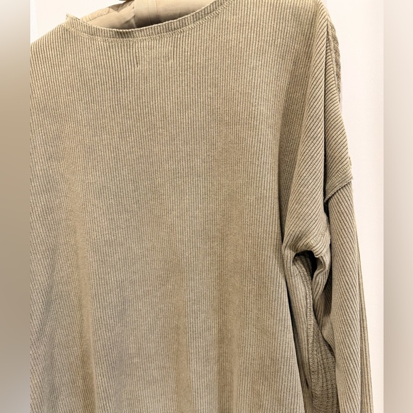 Altar'd State Ribbed Knit Top - Picture 11 of 12